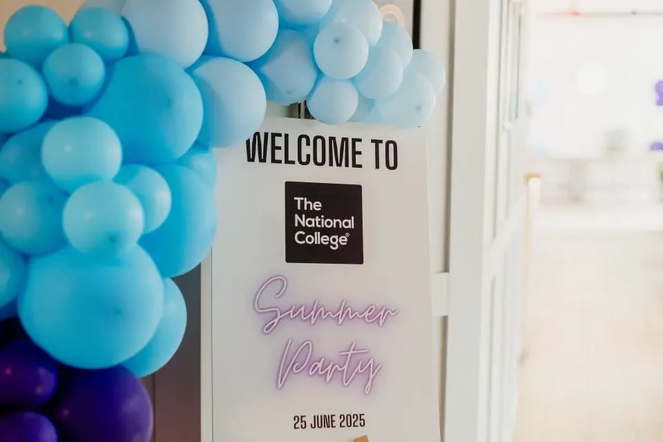 d460ec83-d4a2-403f-94f6-3212445cc386